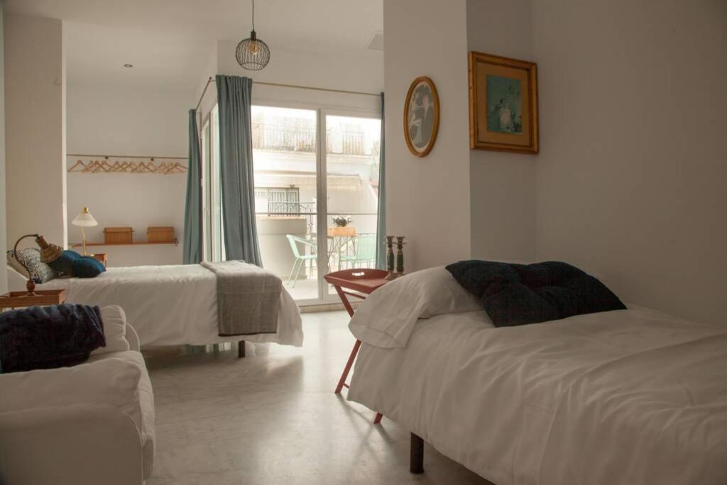 Francos 22. * Seville